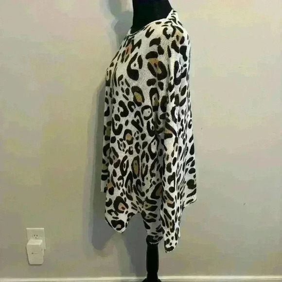 Show Me Your Mumu Animul Bonfire Sweater Leopard Cheetah Animal Print Size Small - Picture 5 of 9